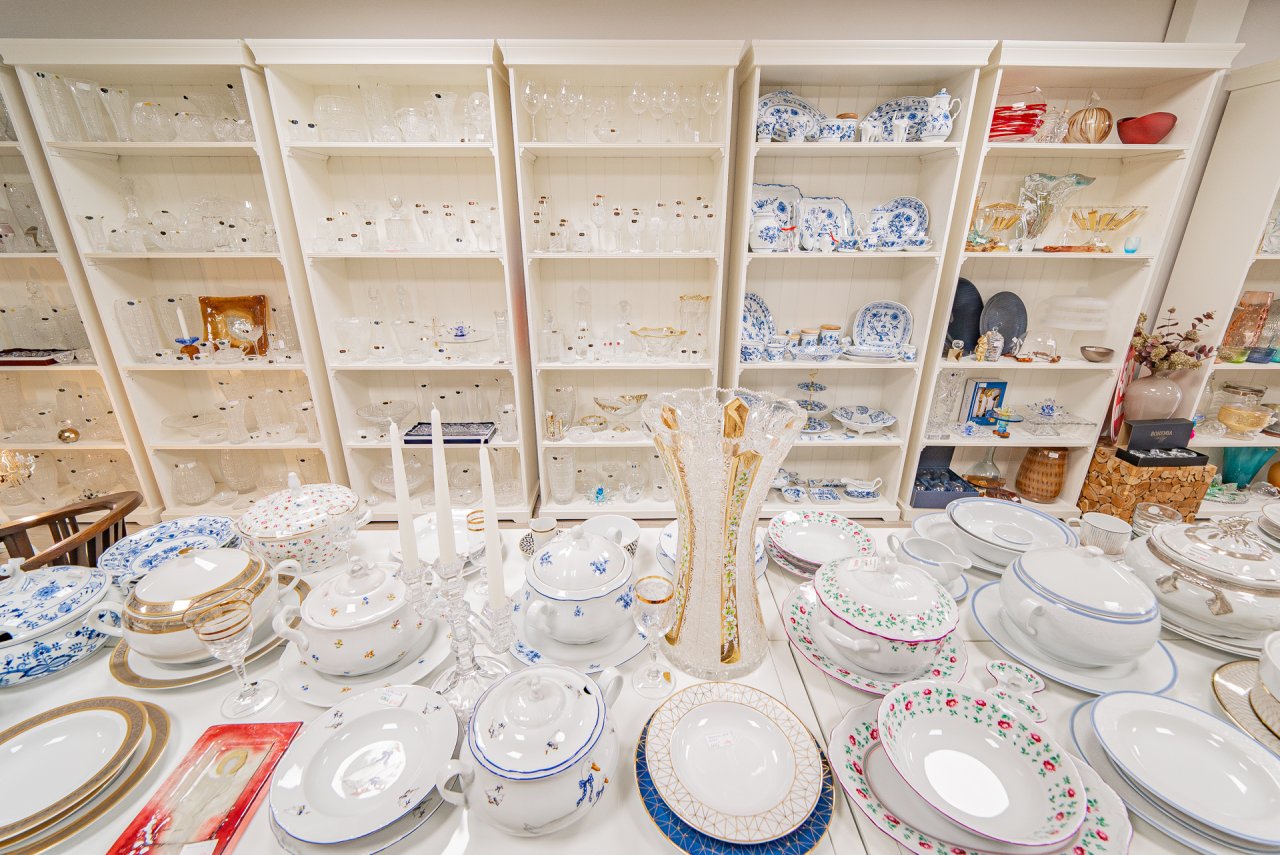 R1Centrum Bratislava centrum bývania - Bohemia Crystal porcelánové súpravy, taniere, misy, servírovacie doplnky a elegantné stolovanie