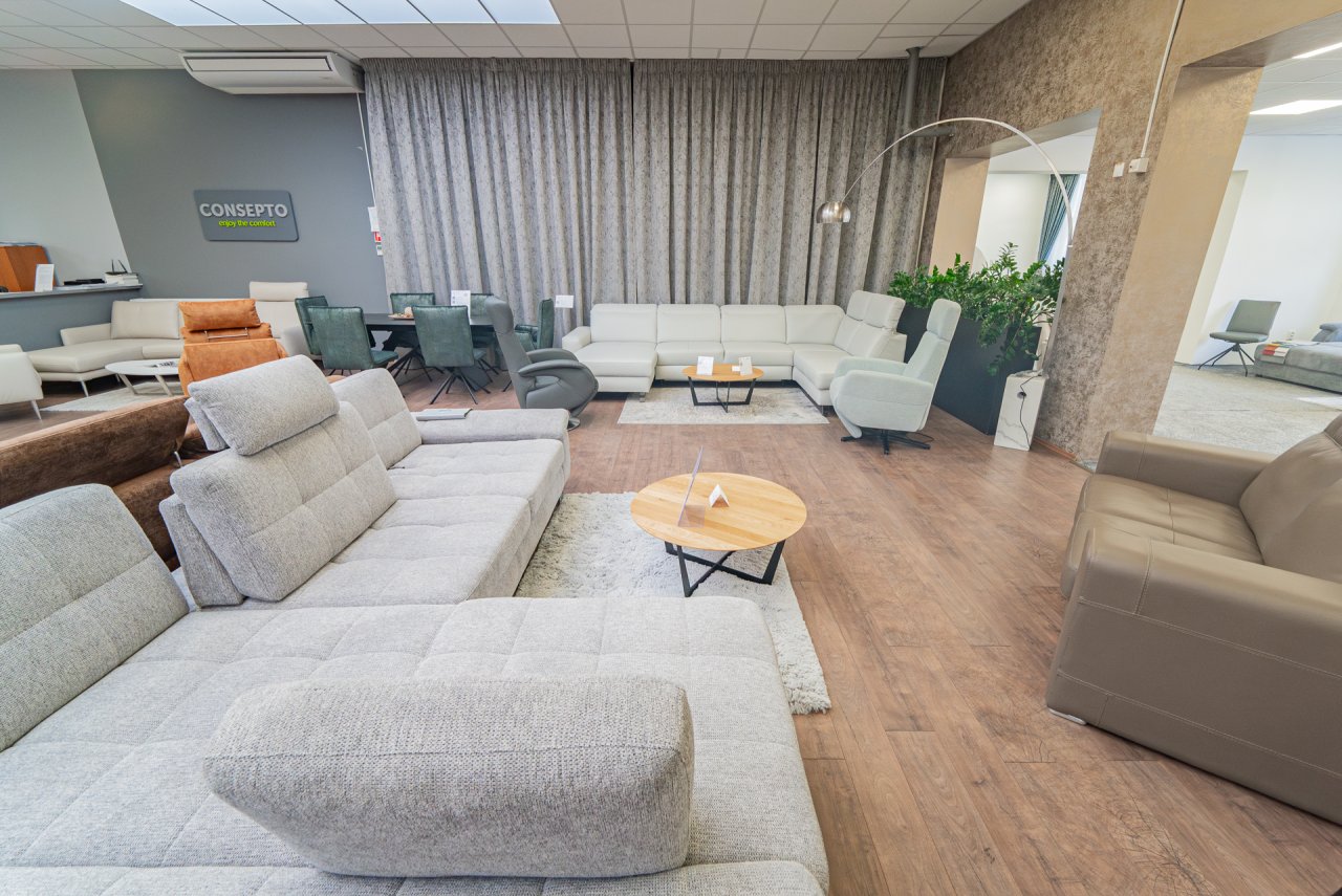 R1Centrum Bratislava centrum bývania - In Elis sedačky, sedacie súpravy, kreslá, konferenčné stolíky, obývací nábytok a interiérové doplnky
