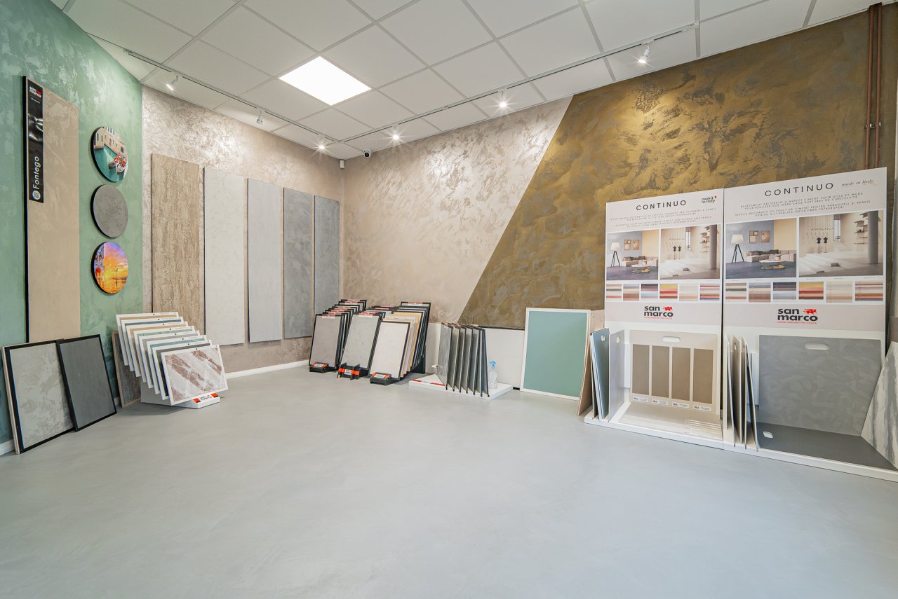 R1Centrum Bratislava centrum bývania - Profipaint San Marco dekoratívne omietky, stierky, vzorkovníky, farebné panely a interiérové povrchy